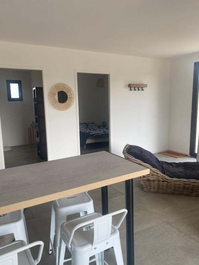 En apparté Arles Extérieur photo